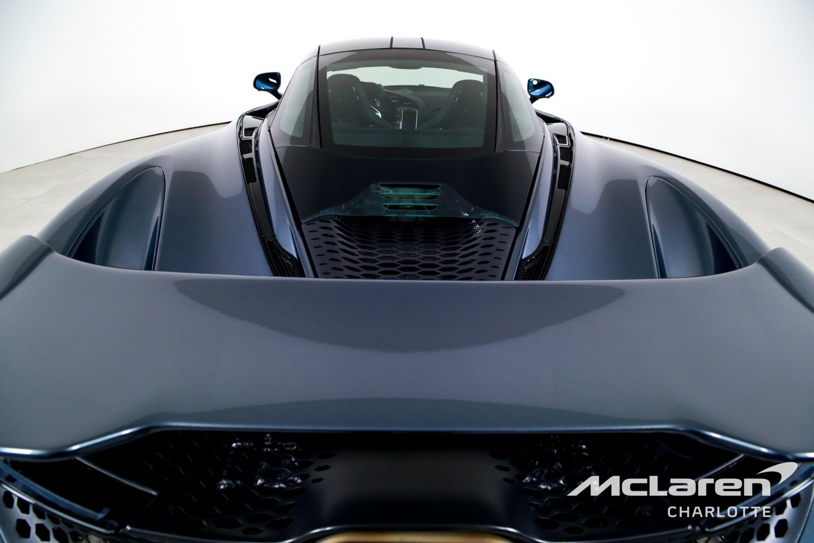 Used 2025 McLaren 750S RWD image 21