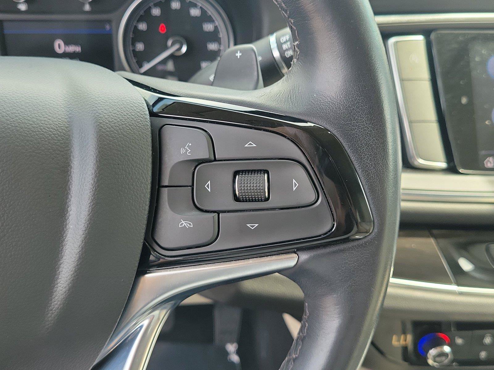 Used 2023 Buick Enclave Essence w/ Sport Touring Edition FWD image 24