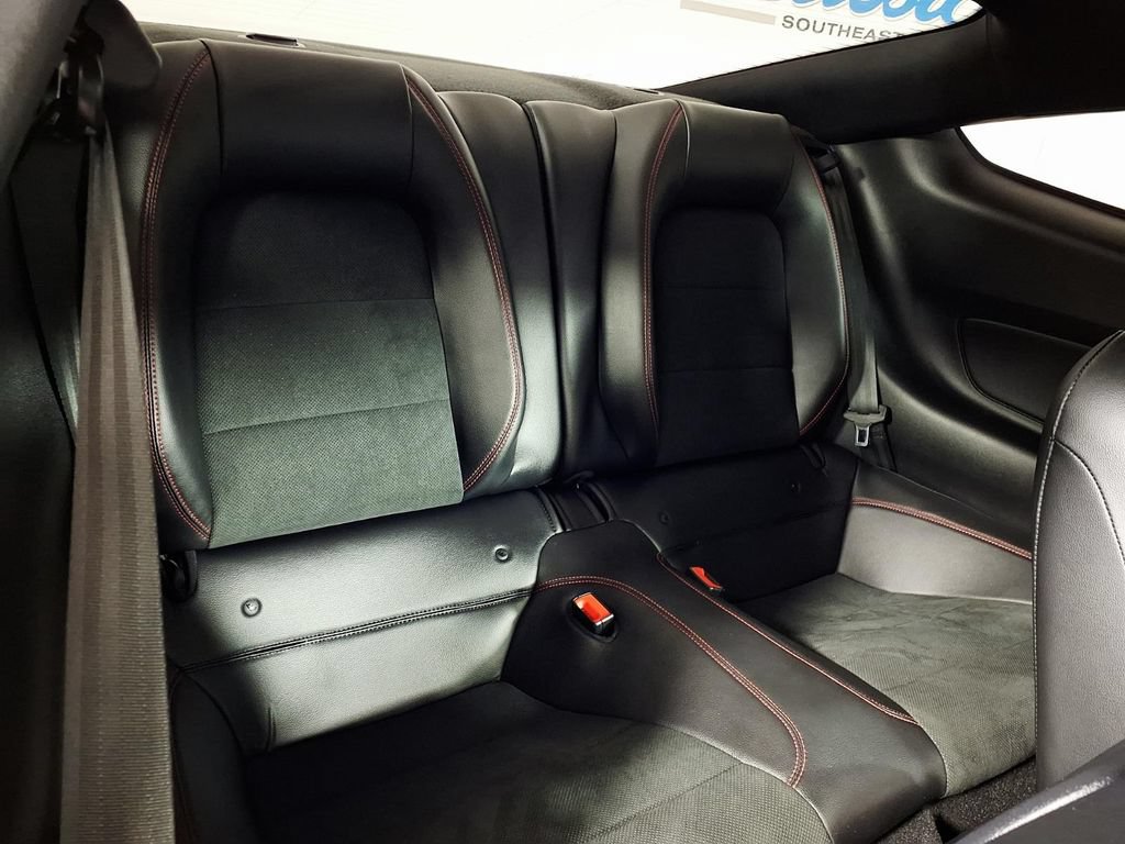 Used 2019 Ford Mustang GT Premium w/ Equipment Group 401A RWD image 11