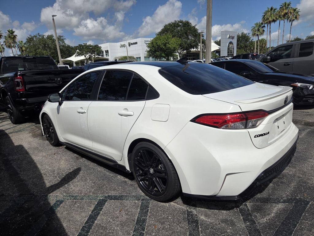 Used 2021 Toyota Corolla SE FWD image 4