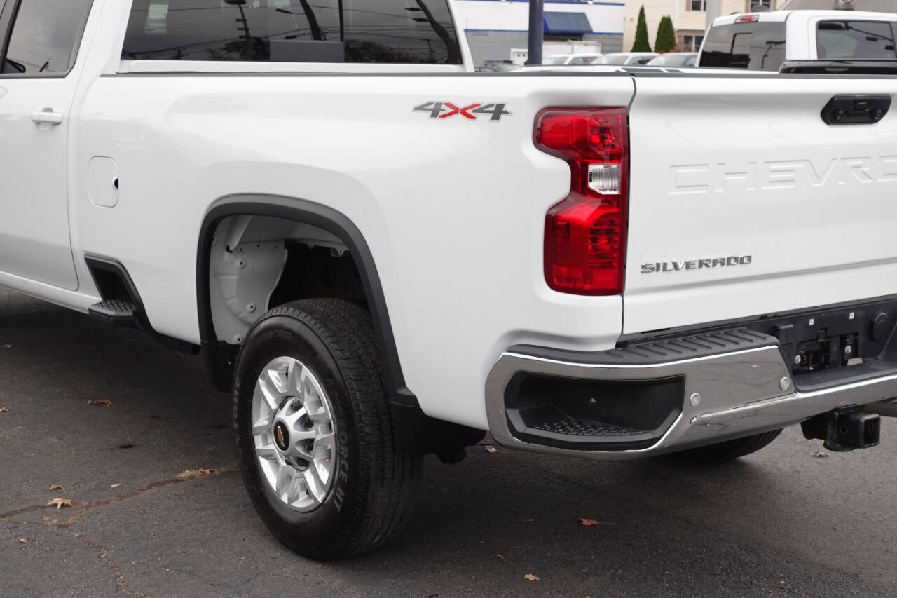 Used 2024 Chevrolet Silverado 2500 LT w/ All Star Edition image 11