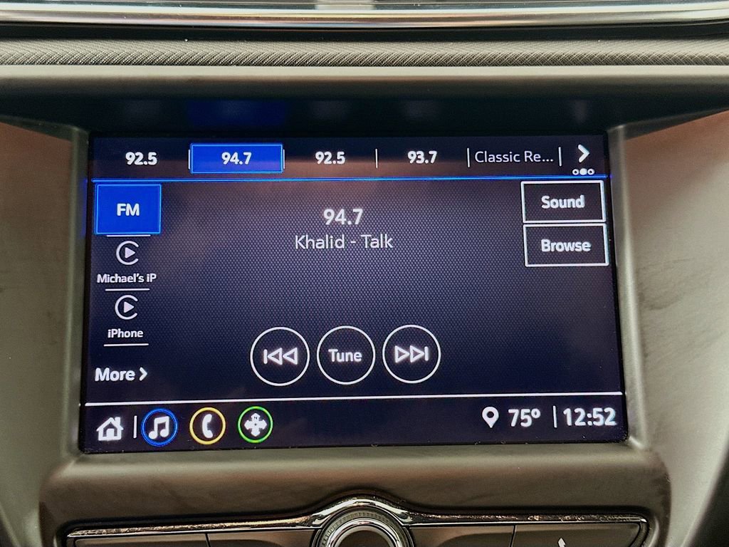 Used 2022 Chevrolet TrailBlazer RS image 14