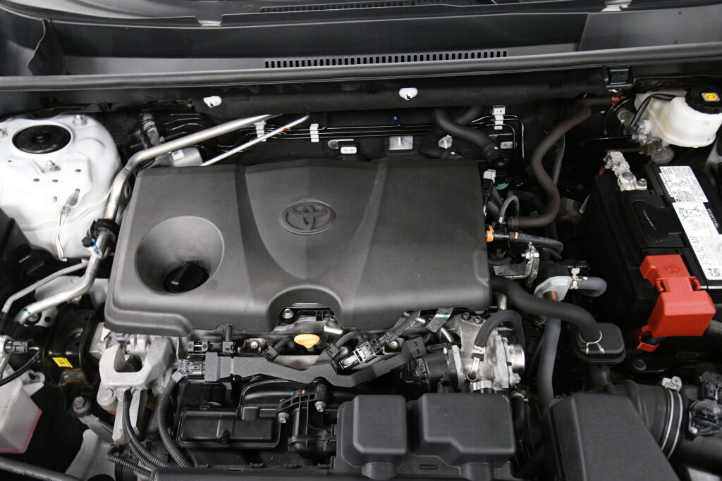 Used 2024 Toyota RAV4 Adventure AWD/4WD image 33