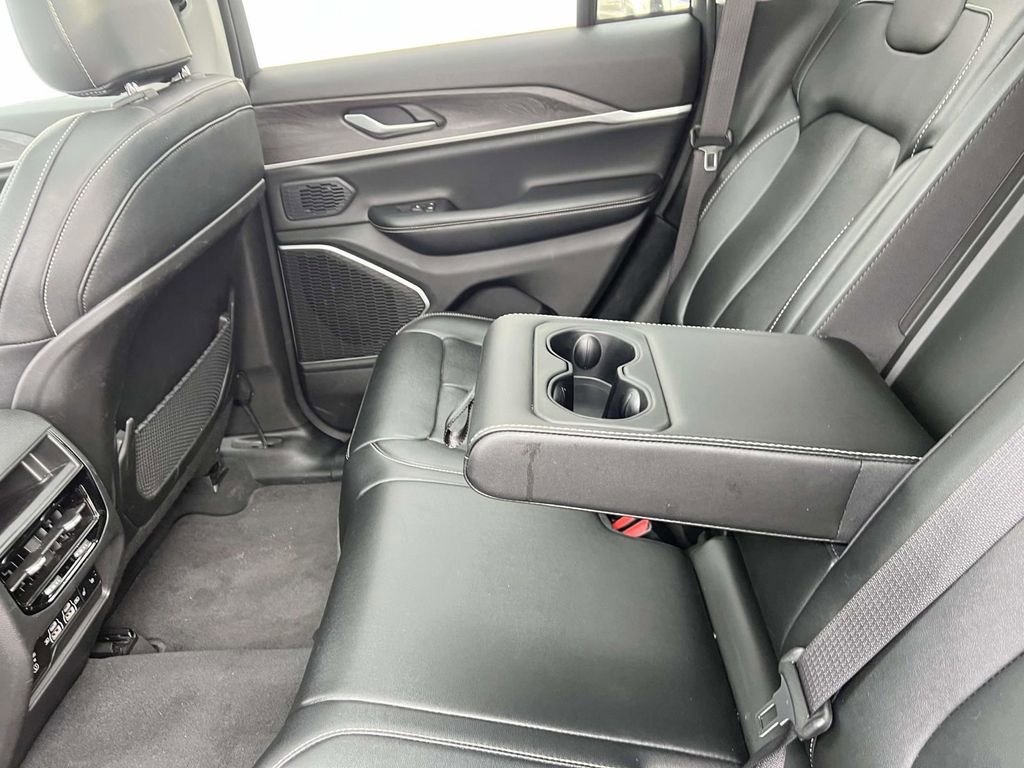 Certified 2024 Jeep Grand Cherokee Limited 4xe image 22