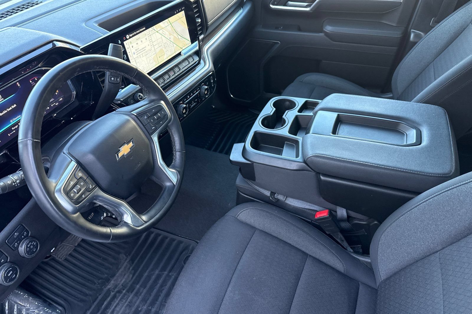 Used 2025 Chevrolet Silverado 3500 LT w/ Convenience Package AWD/4WD image 10