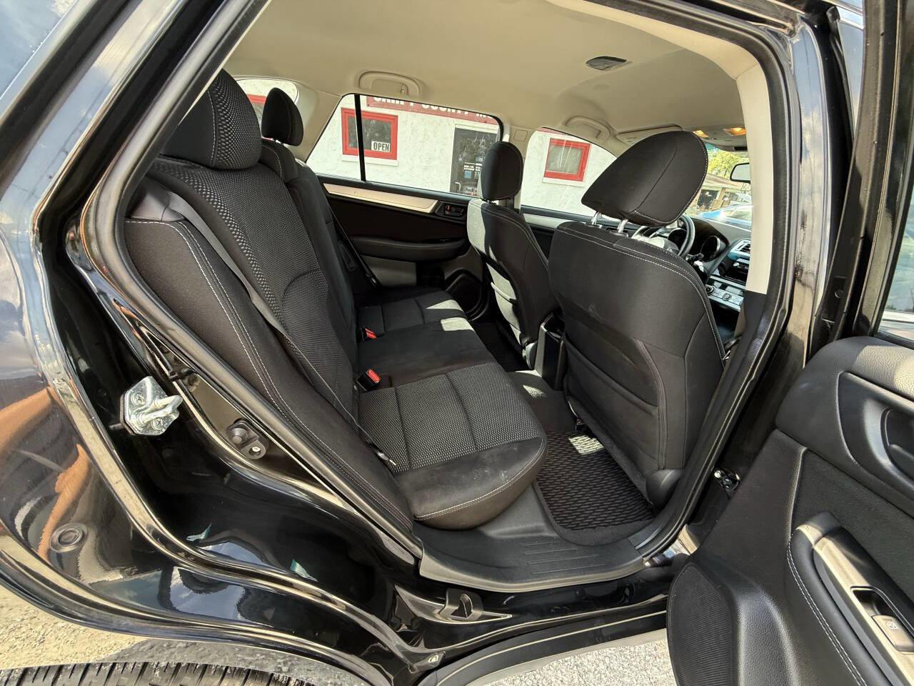 Used 2015 Subaru Outback 2.5i image 14