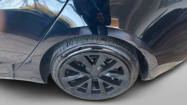 Used 2019 Tesla Model 3 Long Range image 22