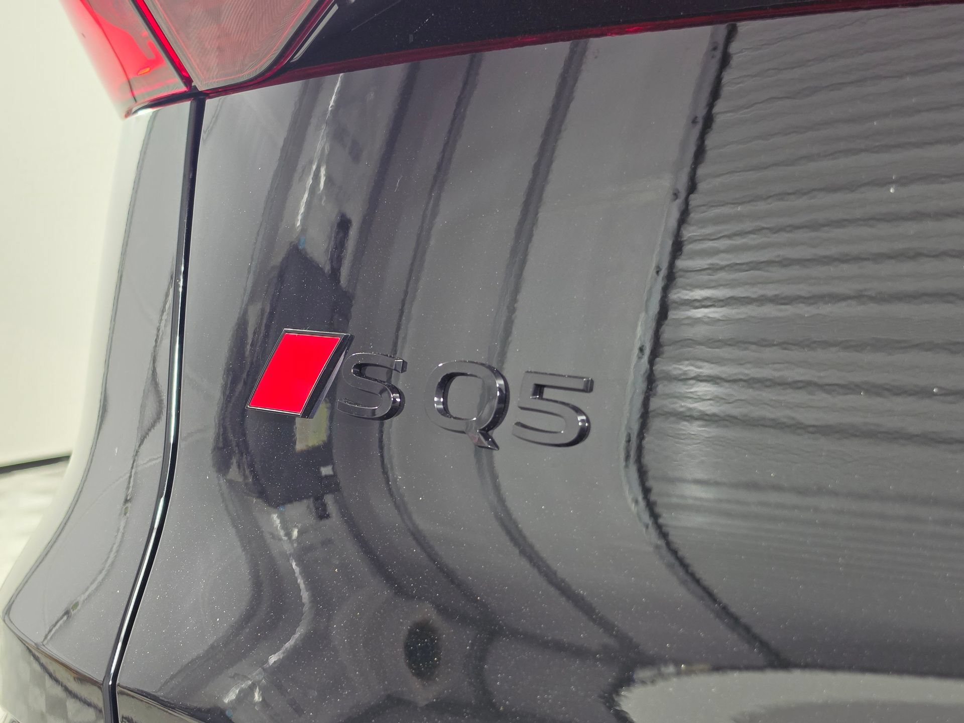 New 2026 Audi SQ5 Premium Plus AWD/4WD image 9