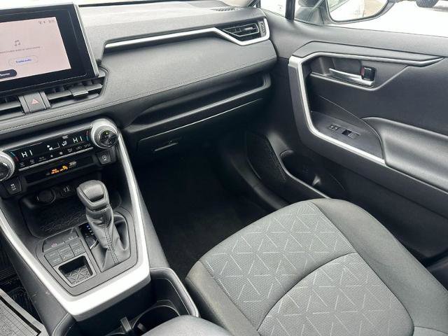 Used 2024 Toyota RAV4 XLE image 15