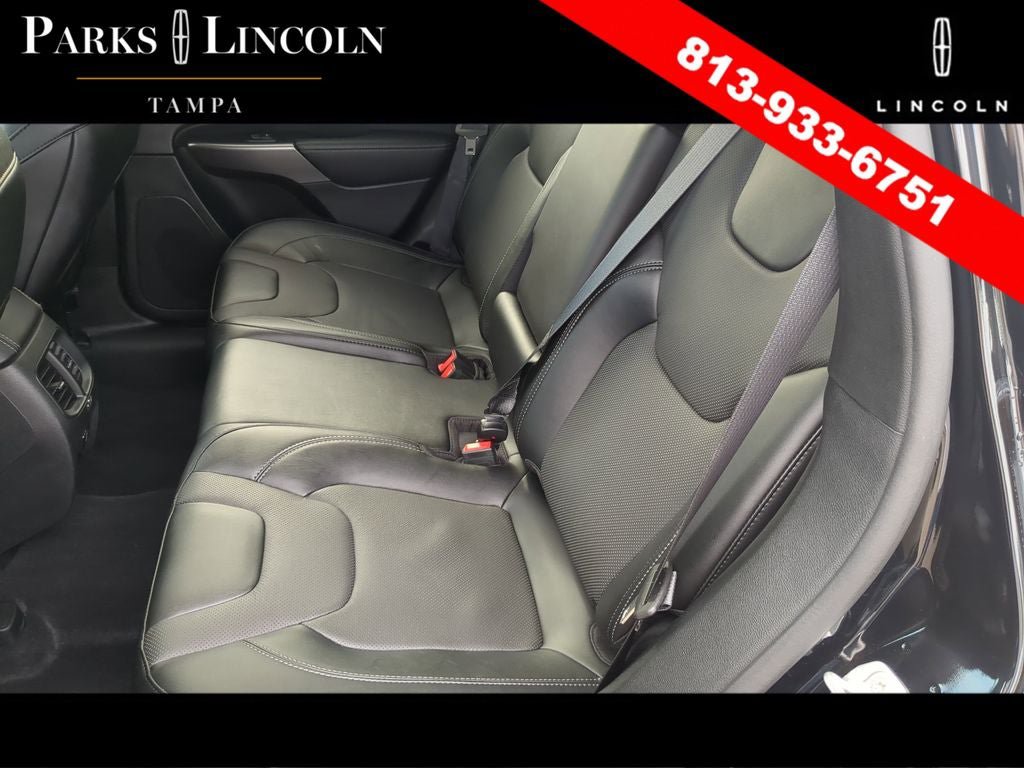 Used 2022 Jeep Cherokee Latitude Lux w/ Sun & Sound Group AWD/4WD image 16