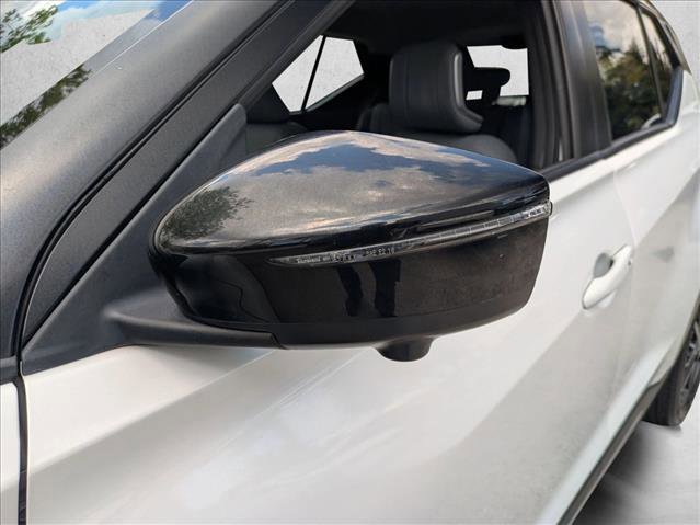 Certified 2023 Nissan Kicks SR w/ SR Premium Package image 9