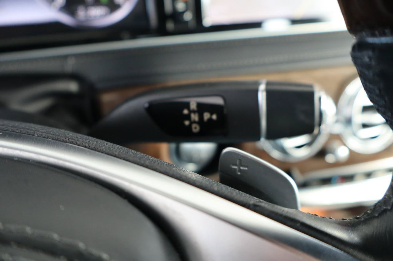 Used 2015 Mercedes-Benz S 550 4MATIC Sedan image 26