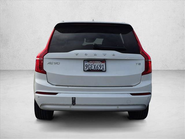 Used 2022 Volvo XC90 T5 Momentum w/ Advanced Package FWD image 6