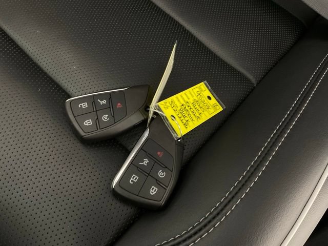 Used 2025 Buick Enclave Avenir w/ Super Cruise Package FWD image 52