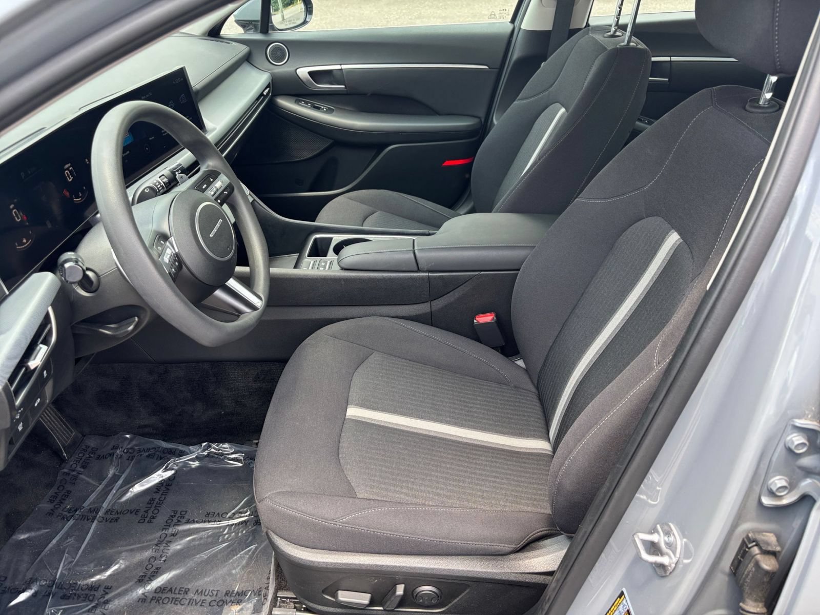 Used 2025 Hyundai Sonata SEL FWD image 28