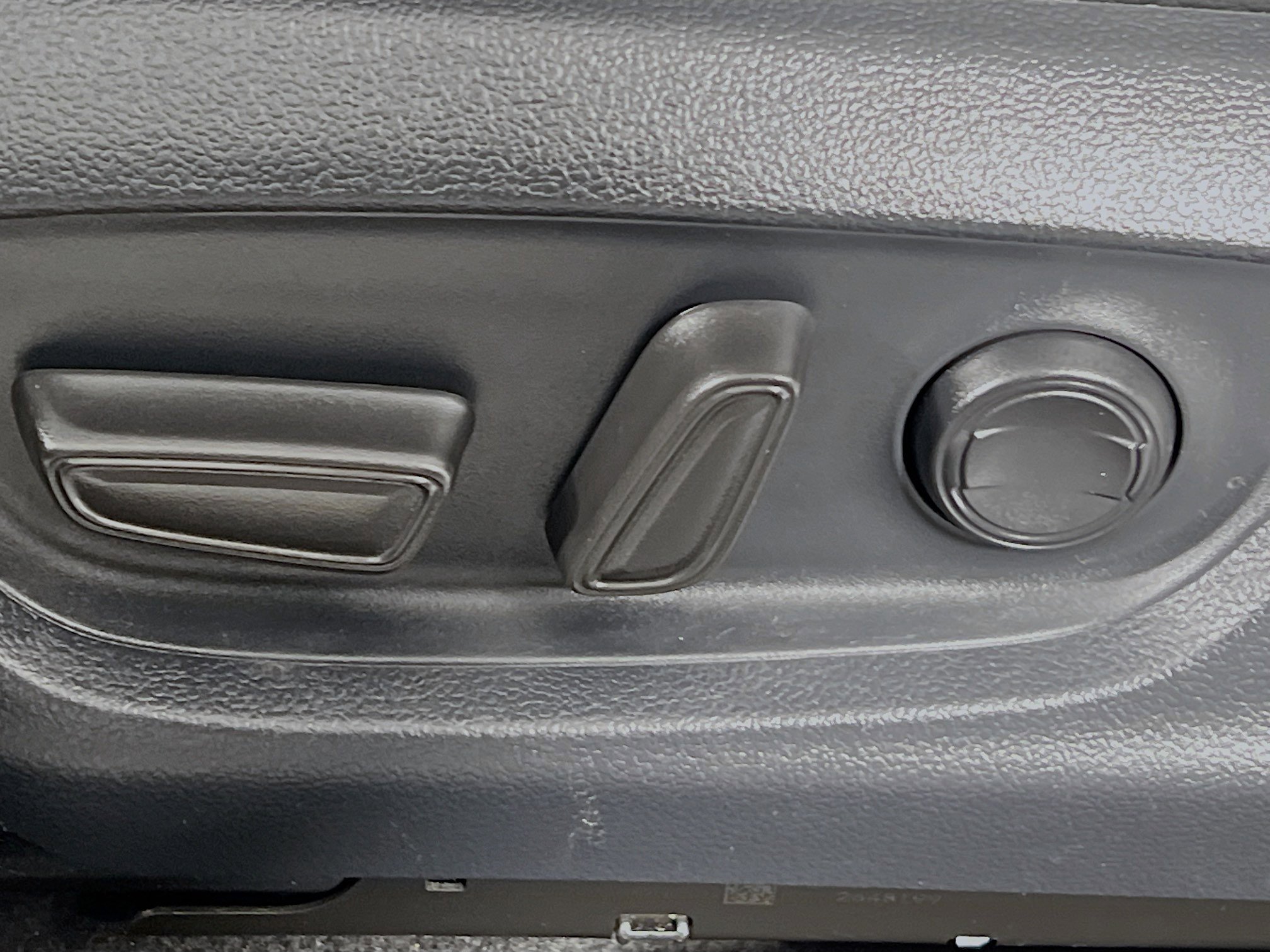 Used 2024 Toyota Camry SE image 16