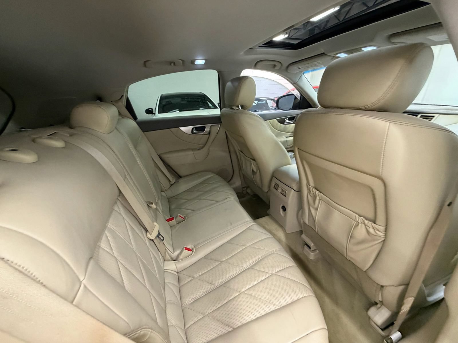 Used 2009 INFINITI FX35 2WD w/ Navigation Pkg image 19