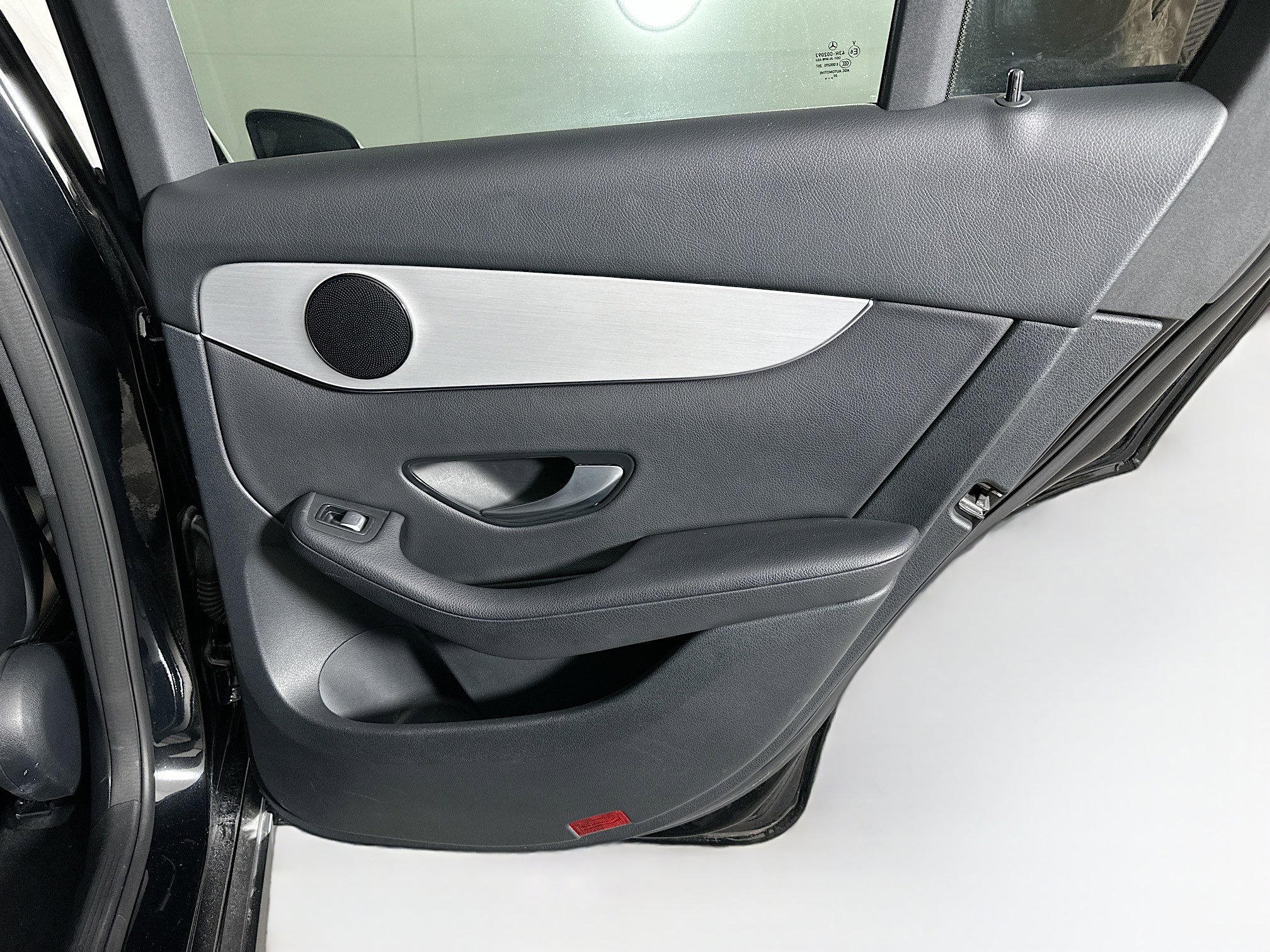 Used 2021 Mercedes-Benz GLC 300 image 30