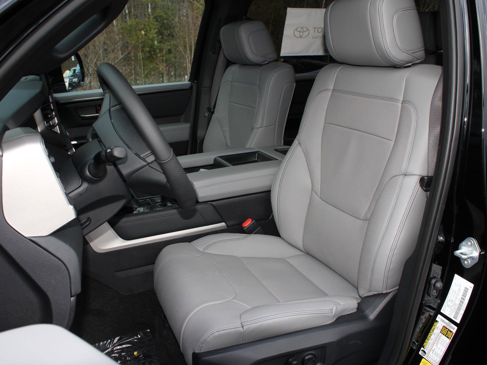 New 2026 Toyota Tundra Limited image 13