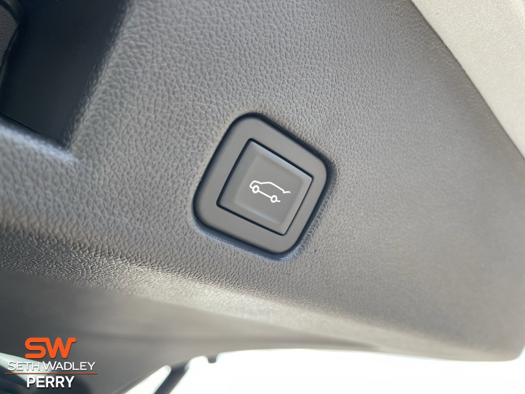 New 2026 GMC Acadia Elevation w/ Black Edition image 27