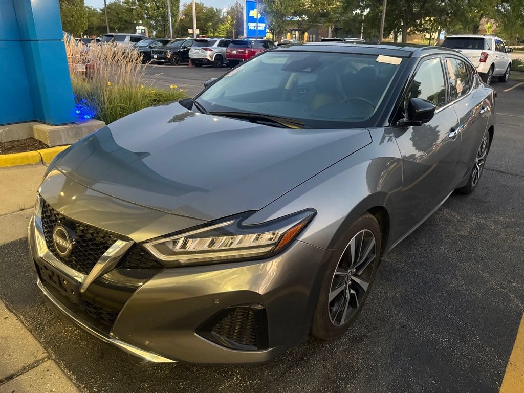 Used 2023 Nissan Maxima SL FWD image 2