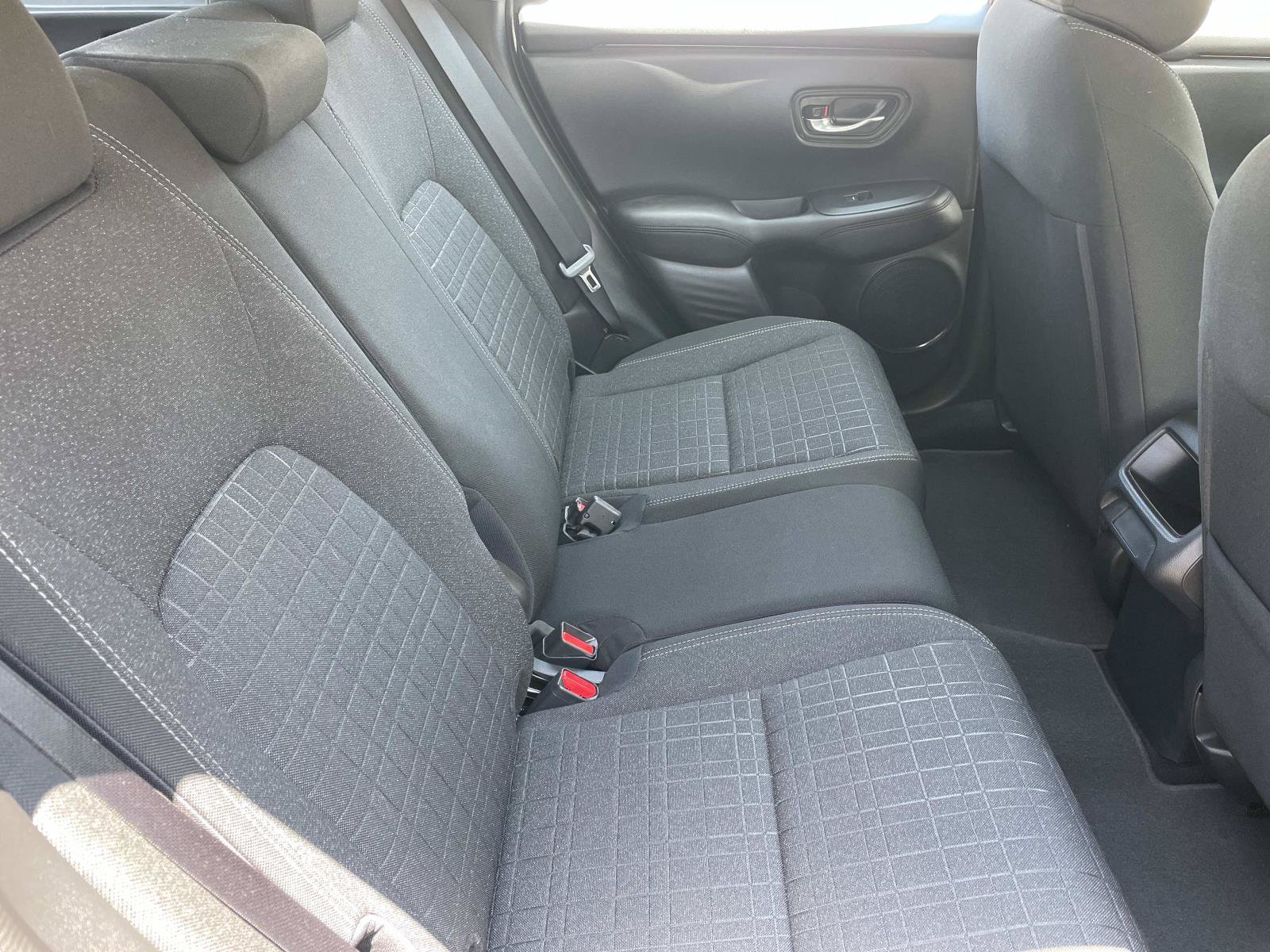 Certified 2024 Honda HR-V LX image 18