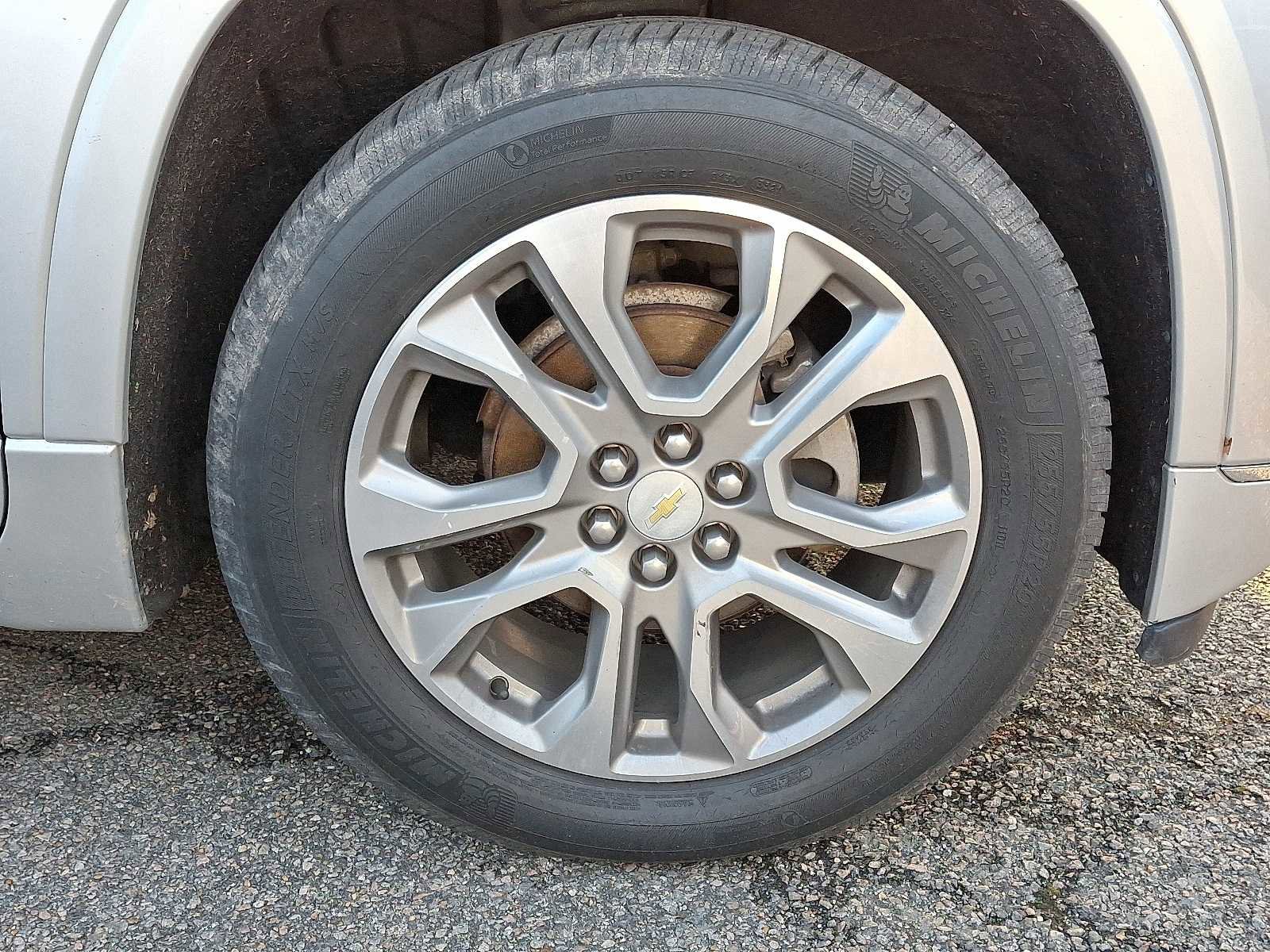 Used 2018 Chevrolet Traverse Premier image 6