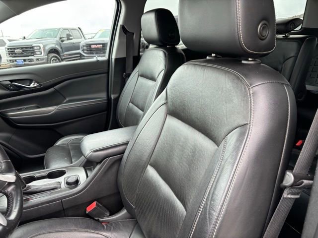 Used 2019 GMC Acadia SLT image 13