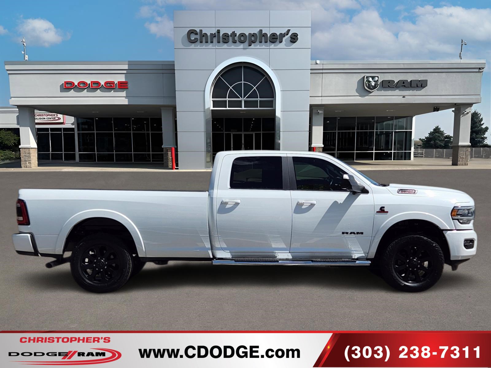 Used 2020 RAM 2500 Laramie w/ Night Edition AWD/4WD image 2
