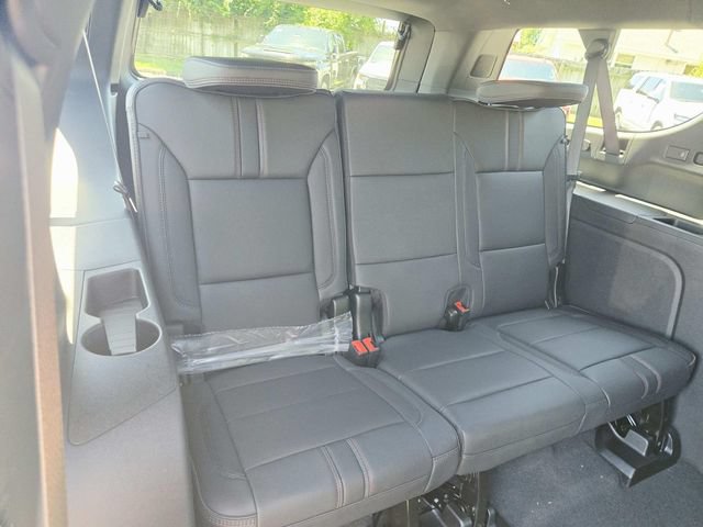 New 2026 Chevrolet Suburban RST w/ Comfort Package AWD/4WD image 14