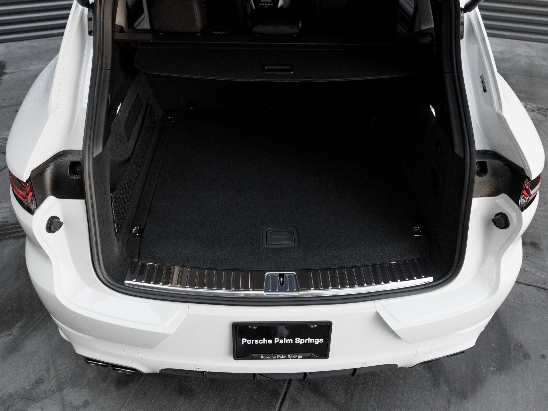 New 2026 Porsche Cayenne Turbo image 32