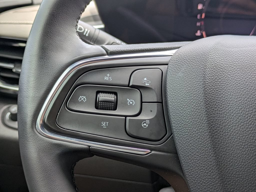 Used 2024 Buick Envista Avenir FWD image 26