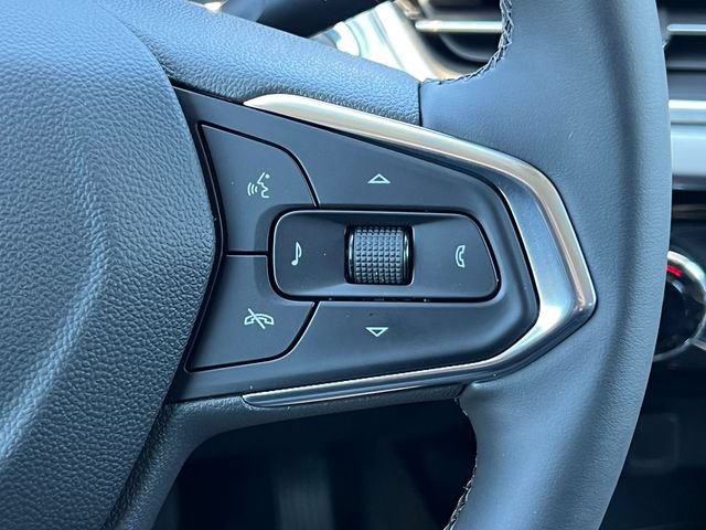 New 2026 Chevrolet Trax LT w/ LT Convenience Package FWD image 17