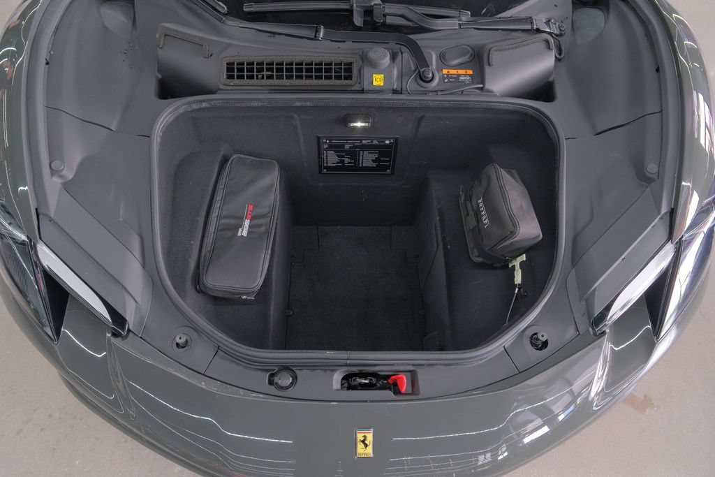 Used 2023 Ferrari 296 GTS RWD image 16