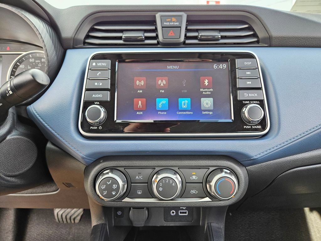 New 2025 Nissan Versa SV w/ Trunk Package image 10