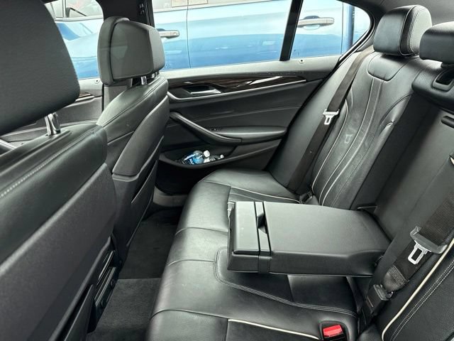 Used 2018 BMW 540i xDrive AWD/4WD image 10