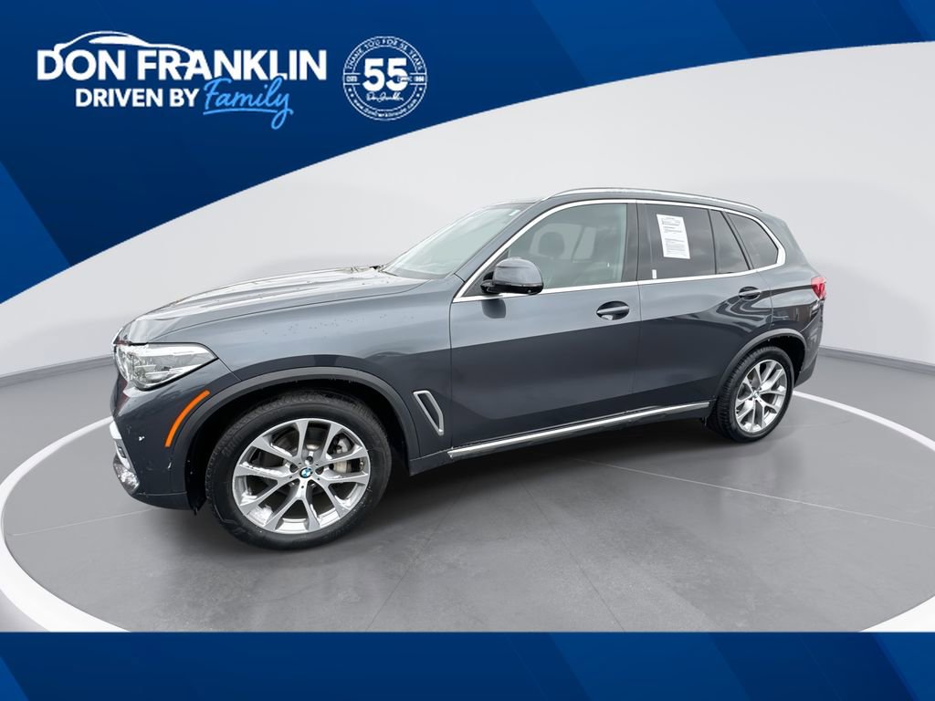 Used 2019 BMW X5 xDrive40i w/ Premium Package 2