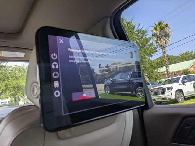New 2026 GMC Yukon XL Denali w/ Denali Reserve Package RWD image 20