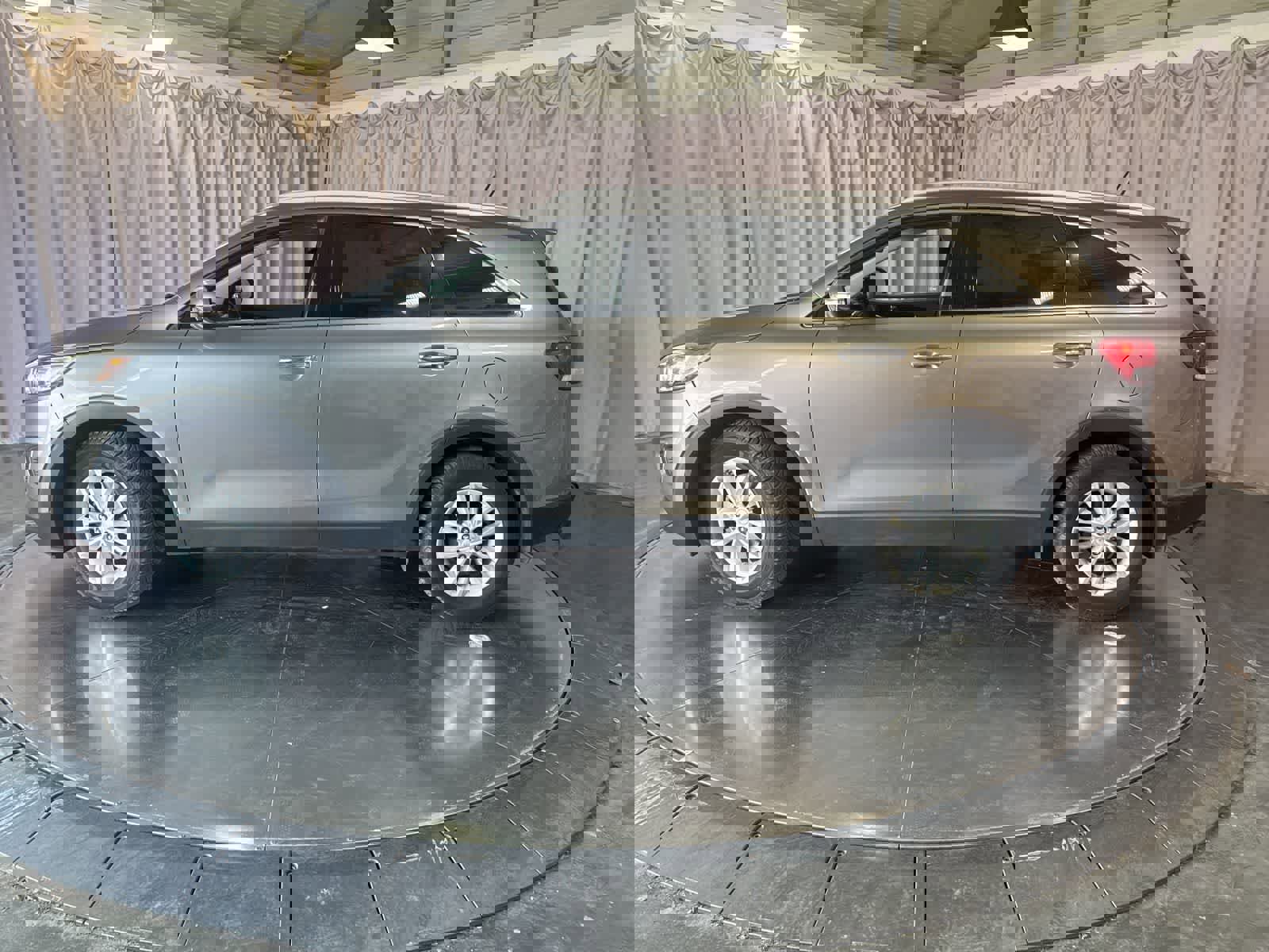 Used 2017 Kia Sorento LX image 6