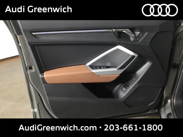 Certified 2024 Audi Q3 2.0T Premium Plus w/ Premium Plus Package AWD/4WD image 11