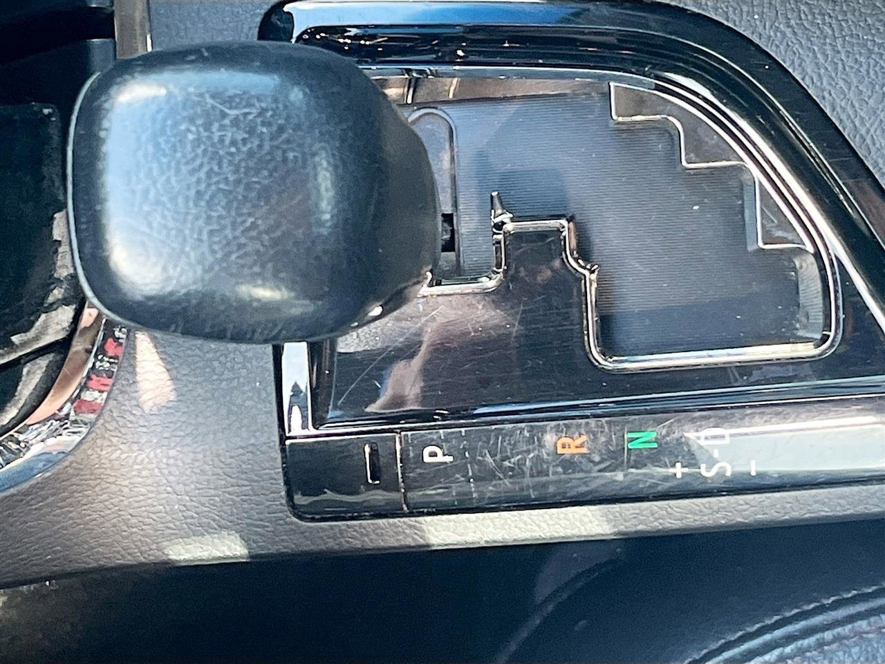 Used 2015 Toyota Avalon XLE Premium image 16