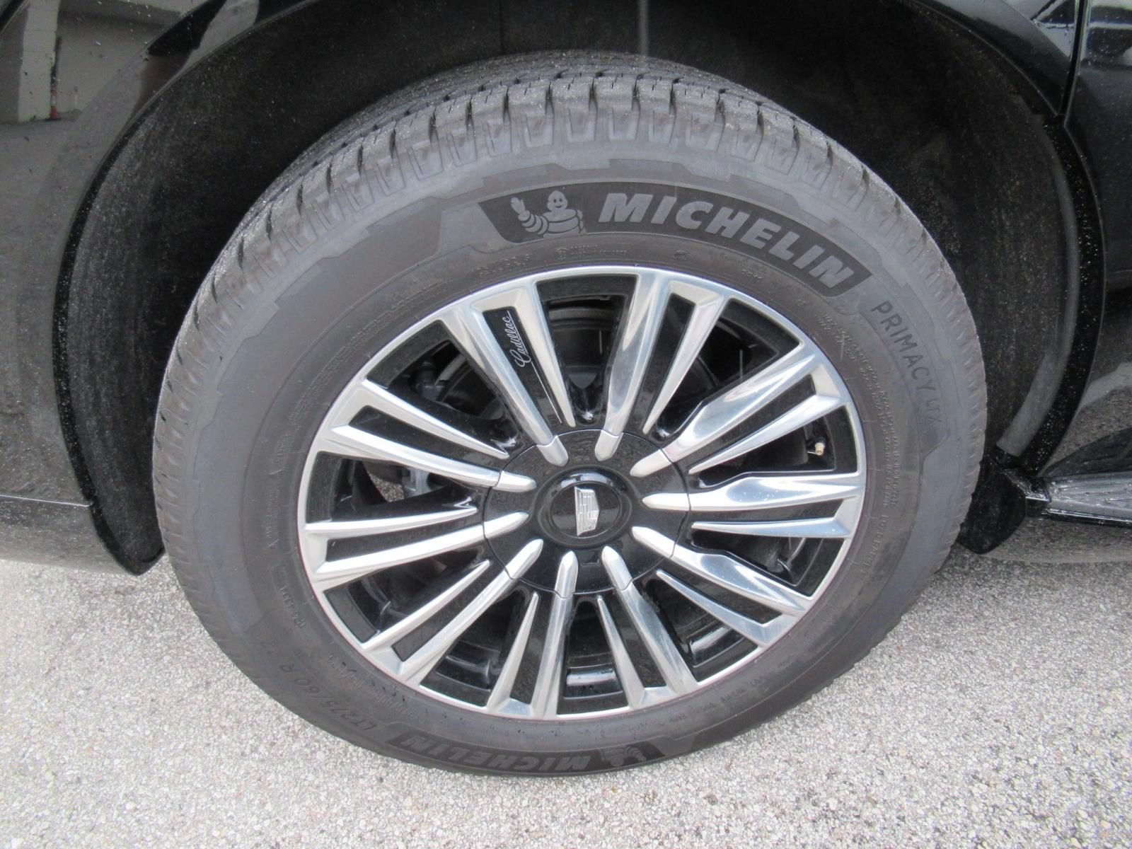 Used 2026 Cadillac Escalade IQ Sport 1 AWD/4WD image 10