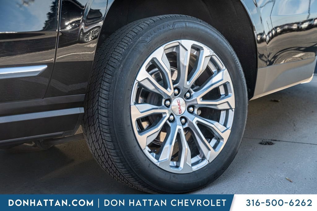 Used 2024 GMC Yukon XL Denali image 39
