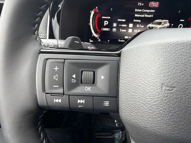 New 2026 Nissan Pathfinder Platinum AWD/4WD image 36