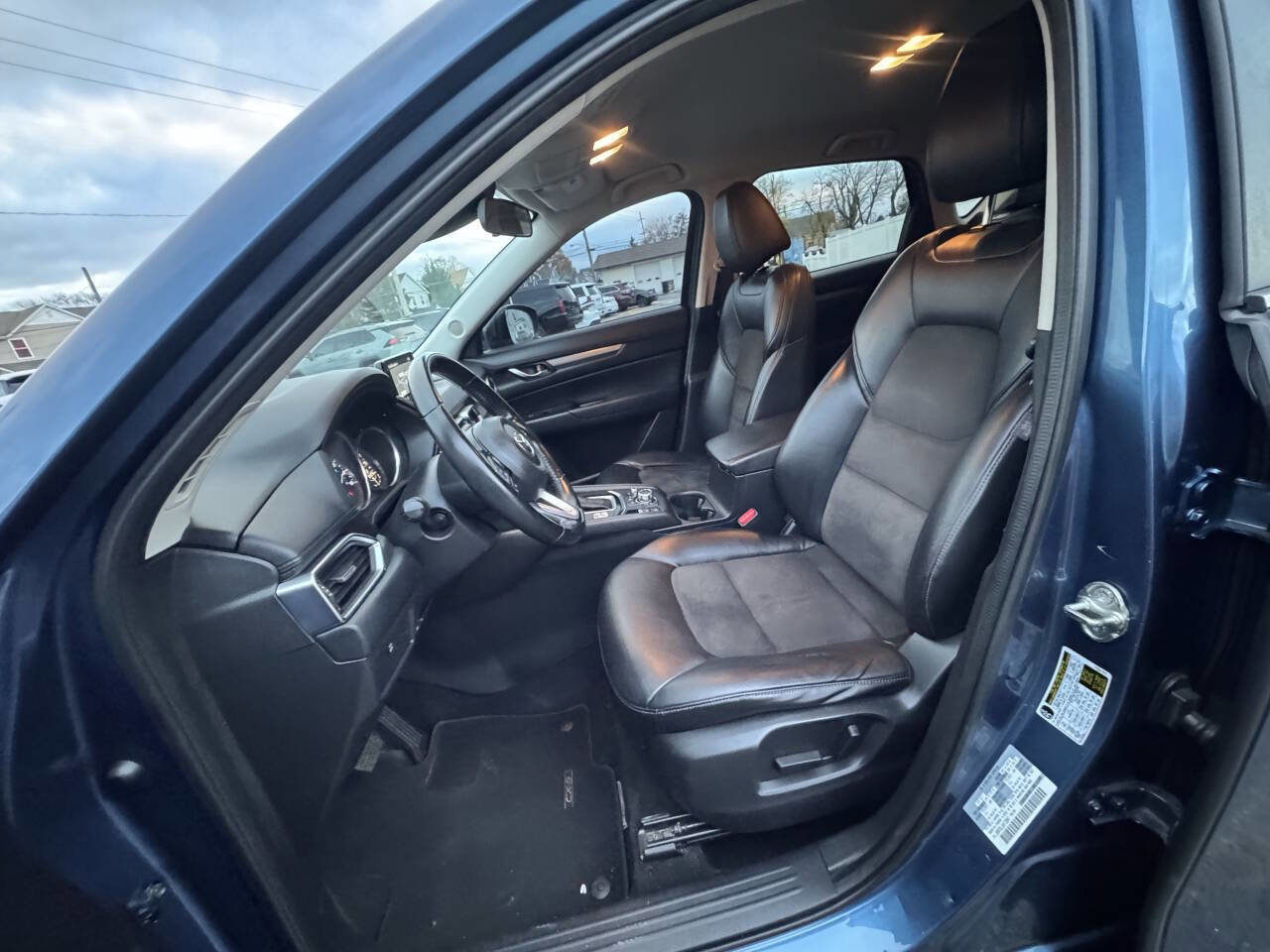 Used 2017 MAZDA CX-5 Touring AWD/4WD image 37