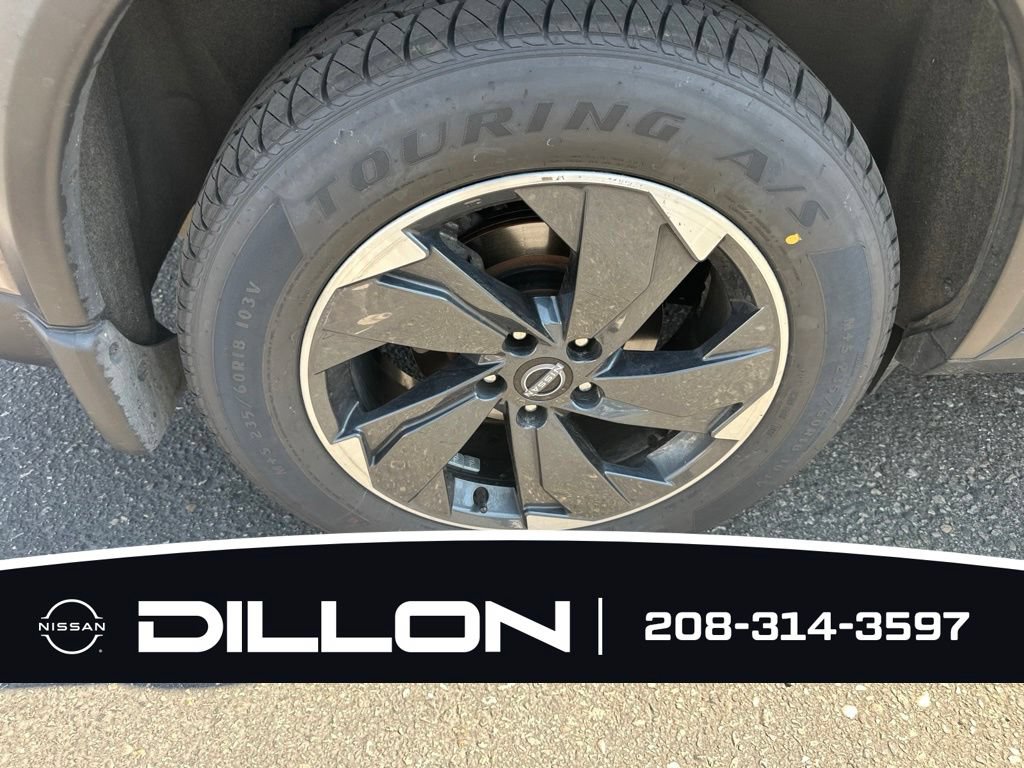 Certified 2025 Nissan Rogue SV AWD/4WD image 20