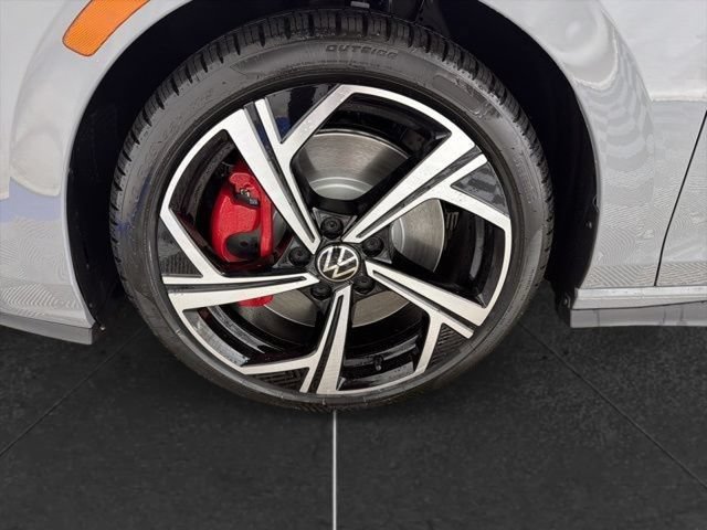 New 2026 Volkswagen GTI SE FWD image 10