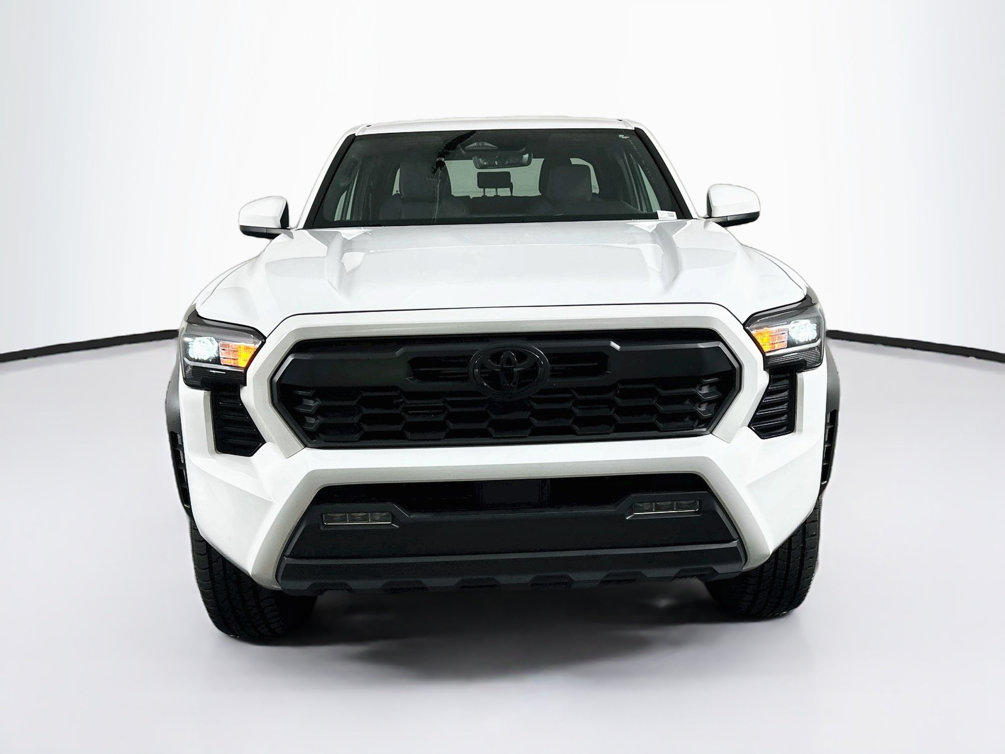 Used 2026 Toyota Tacoma TRD Off-Road AWD/4WD image 2