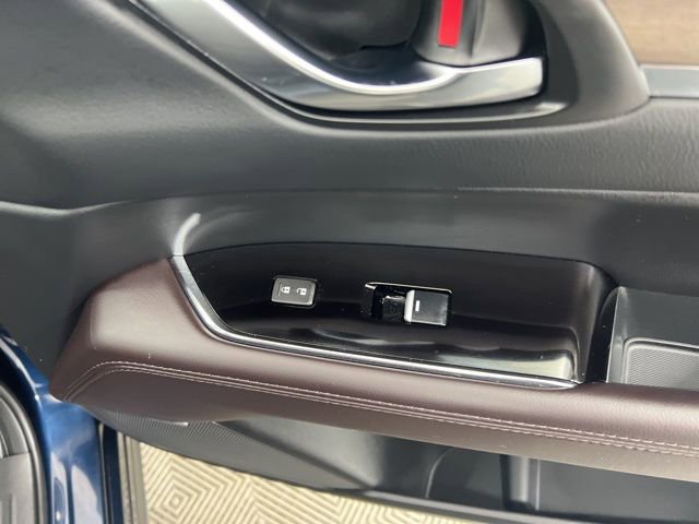 Used 2023 MAZDA CX-5 Signature image 21