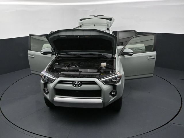 Used 2022 Toyota 4Runner TRD Off-Road Premium AWD/4WD image 25